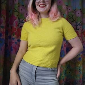 Zara Yellow Short Sleeve Sweater